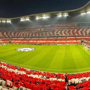 kaiyun登录-字母哥回归引爆赛场，首秀亮眼助队大捷，曼联观众沸腾欢呼，字母哥回归首秀亮眼助队大捷，引爆曼联观众沸腾欢呼